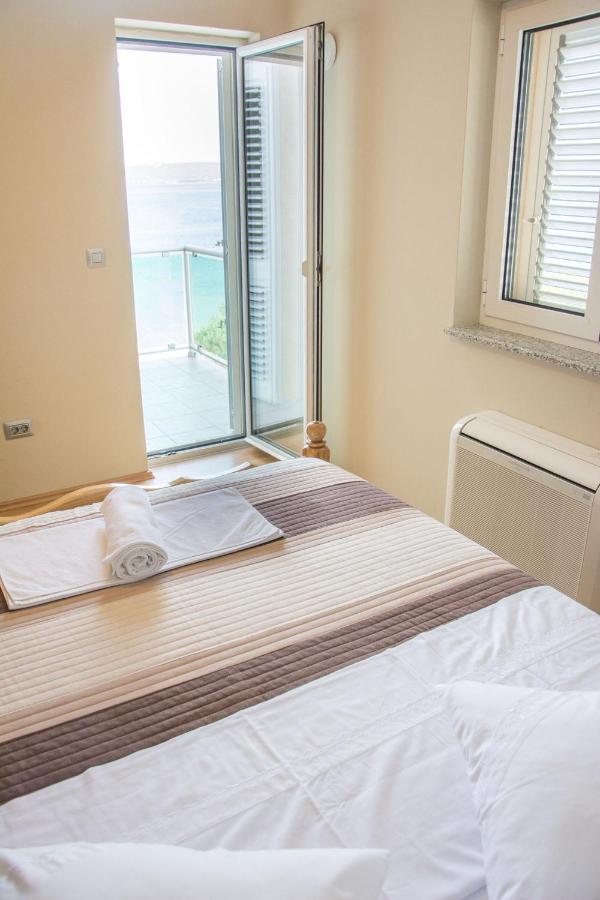 Apartments Citrine On The Beach Biograd Na Moru Dış mekan fotoğraf